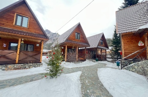 с. Узнезя: Турбаза Deja Vu