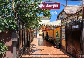 Отель Альбатрос в Адлере