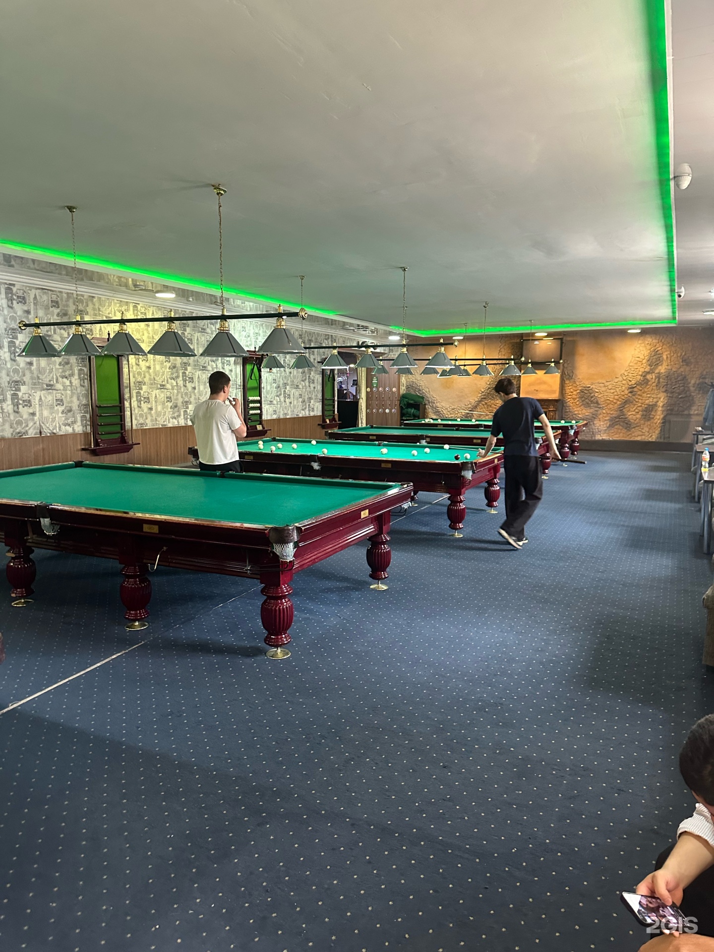 H-club