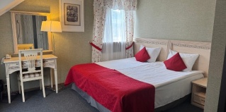 Полотняный Завод: Отель Гончаровъ