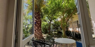 Адлер: Гостевой дом Лавра