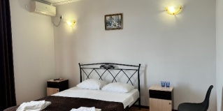 Алахадзы: Отель Аскар