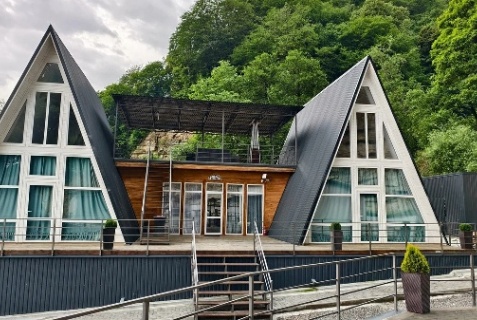 Нижняя Ермоловка: Коттедж СвяДанио