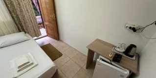 Гагра: Мини-отель Апра