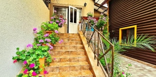 Сириус: Гостевой дом Адриус