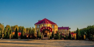 Ковардицы: Отель Риони