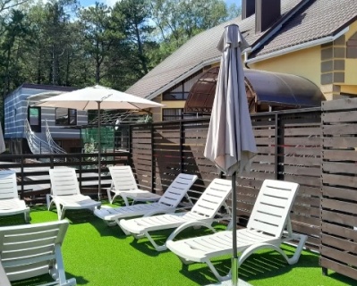 Архипо-Осиповка: Гостевой дом Рандеву у реки