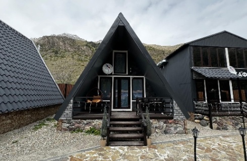 с. Тегенекли: Коттедж Сафина