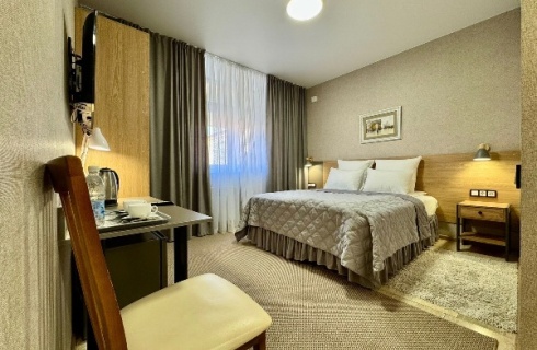 Челябинск: Отель Высотник