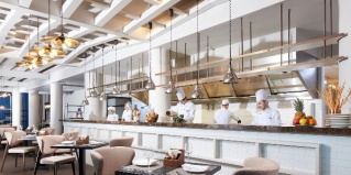 Минск: Отель Minsk Marriott Hotel