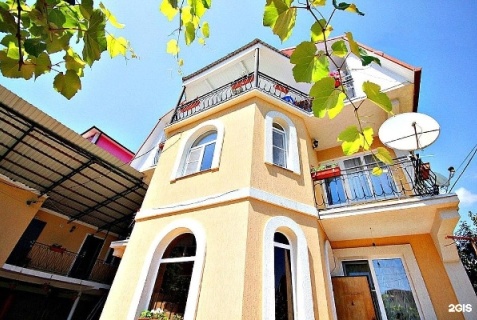 Вардане: Гостевой дом Амелия