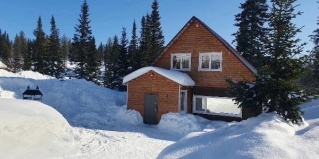 Шерегеш: Коттедж Избушки