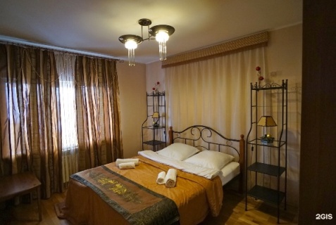 Янино-1: Гостевой дом Helen`s home