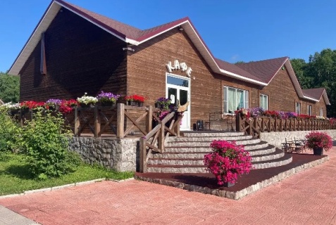 Термальный: Турбаза Лесная поляна