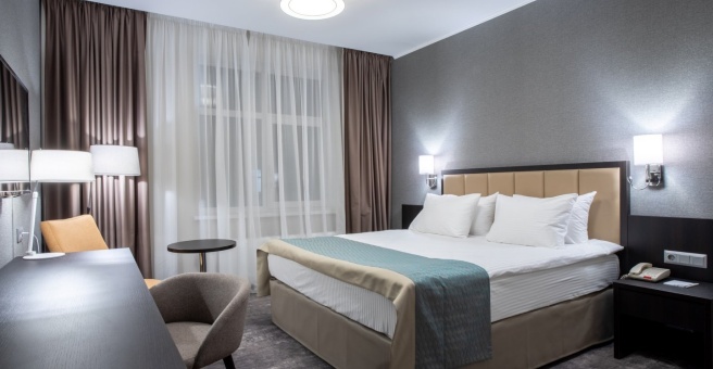 Holiday Inn, Челябинск — фото 1