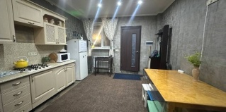 Домбай: Гостевой дом Greenwich