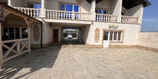 Андреевка: Коттедж Сафари