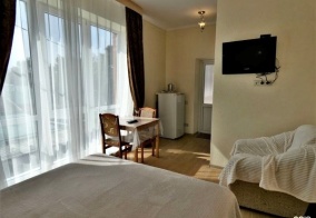 Отель Нинель в Геленджике