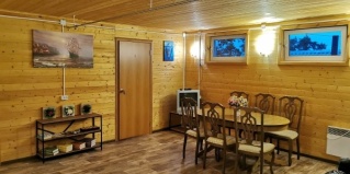 Хужир: Гостевой дом Ёлочка