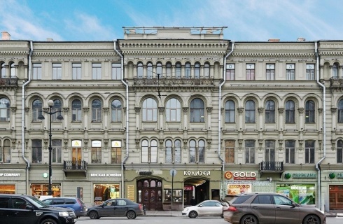 Санкт-Петербург: Отель Lopatin Невский 100