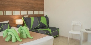 Анапа: Отель Green Elephant