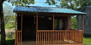 База Круглая: Турбаза Надежда