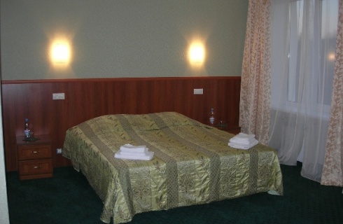 пгт Алексеевка: Отель Звезда