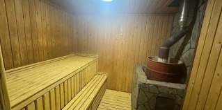 Элекмонар: Коттедж Викинг на Катуни