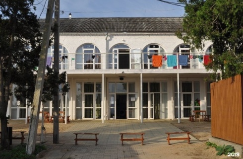 ст-ца Голубицкая: Отель Чайка