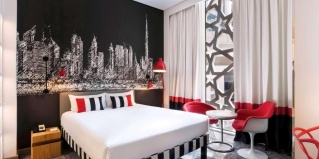 Dubai: Отель Ibis Styles Dubai Airport