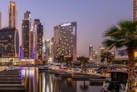 Dubai: Отель Indigo