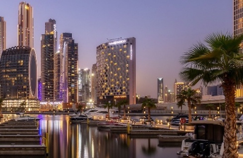 Dubai: Отель Indigo