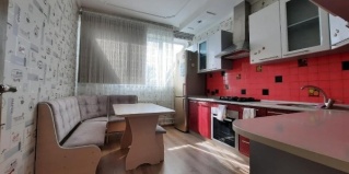 Алматы: Апартаменты Yesenov Hostel