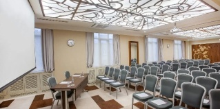 Санкт-Петербург: Отель Crown Hotel St. Petersburg