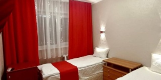 Рыбинск: Отель Maxrooms Волга Hollywood