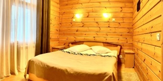 Марциальные Воды: Отель Дворцы