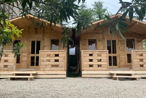 Пицунда: Гостевой дом Leon 10