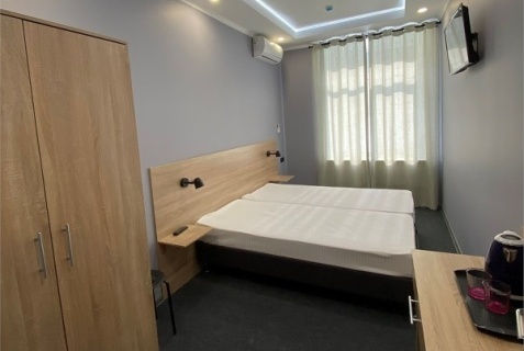 Абзаково: Отель Орленок