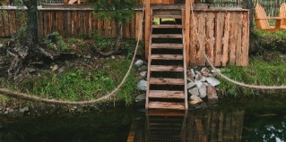 Большое Голоустное: Глэмпинг Khan Glamping Goloustnoye