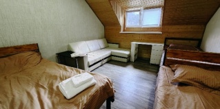 Домбай: Гостевой дом Путник