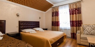 Домбай: Отель Bostan