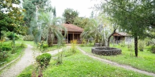 Гудаута: Отель Черноморец